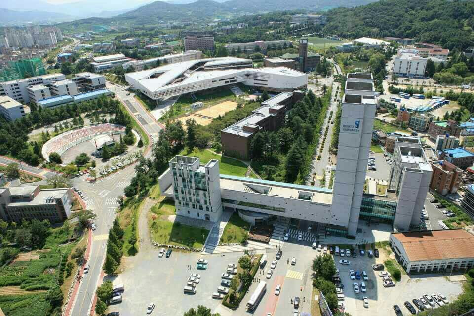 Đại học Jeonju - đại học hàng đầu về ngành công nghiệp cacbon